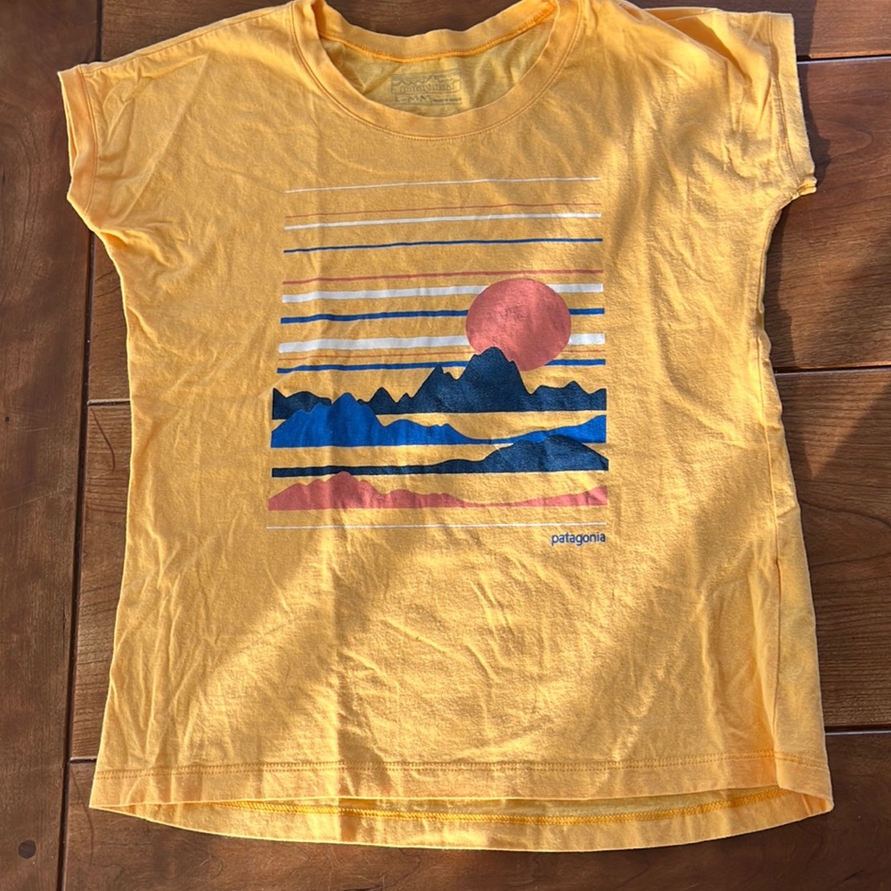 Girls T-shirt